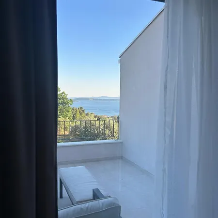 La Mia Ivana With Pool And View Villa