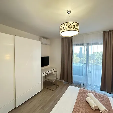 Villa La Mia Ivana With Pool And View *