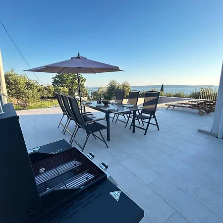 Villa La Mia Ivana With Pool And View Kastela